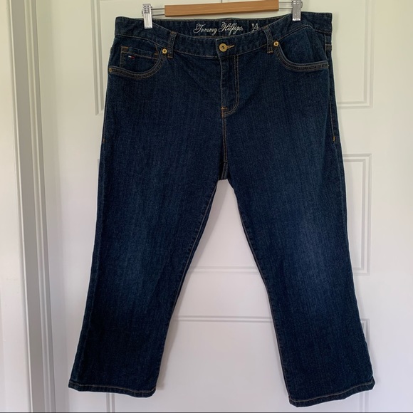 Tommy Hilfiger - Cropped Dark Wash Jeans - Size 14 - Picture 2 of 12
